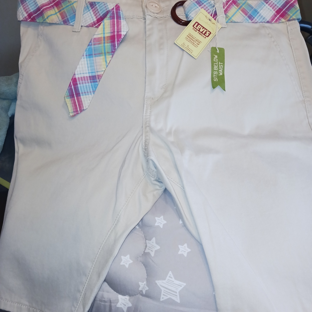 Levi's Beige Bermuda Length Shorts